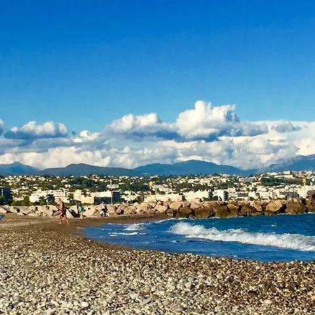 French Riviera Deluxe